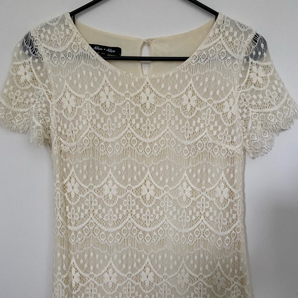 Alex + Alex Ivory Lace Shift Dress - Picture 2 of 7